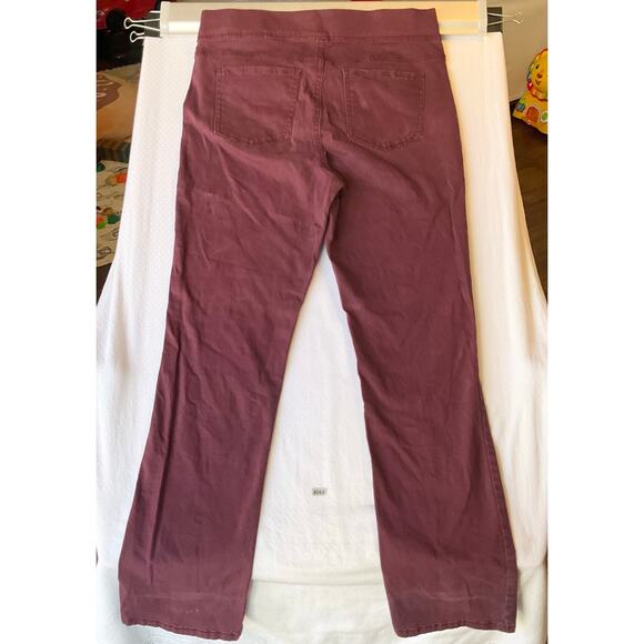 Gloria Vanderbilt Women Jeans size 10 Red Avery Straight Leg High Rise Stretch - Picture 11 of 12